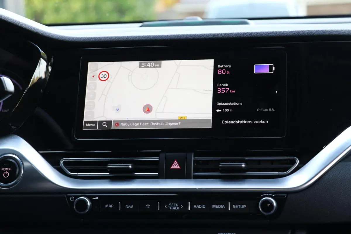 ExecutiveLine 64 kWh Leder Trekhaak Warmtepomp AdaptivCruise JBL Audio Blindspot Camera MemoryZetels Stoel koeling 78000KM BJ2020