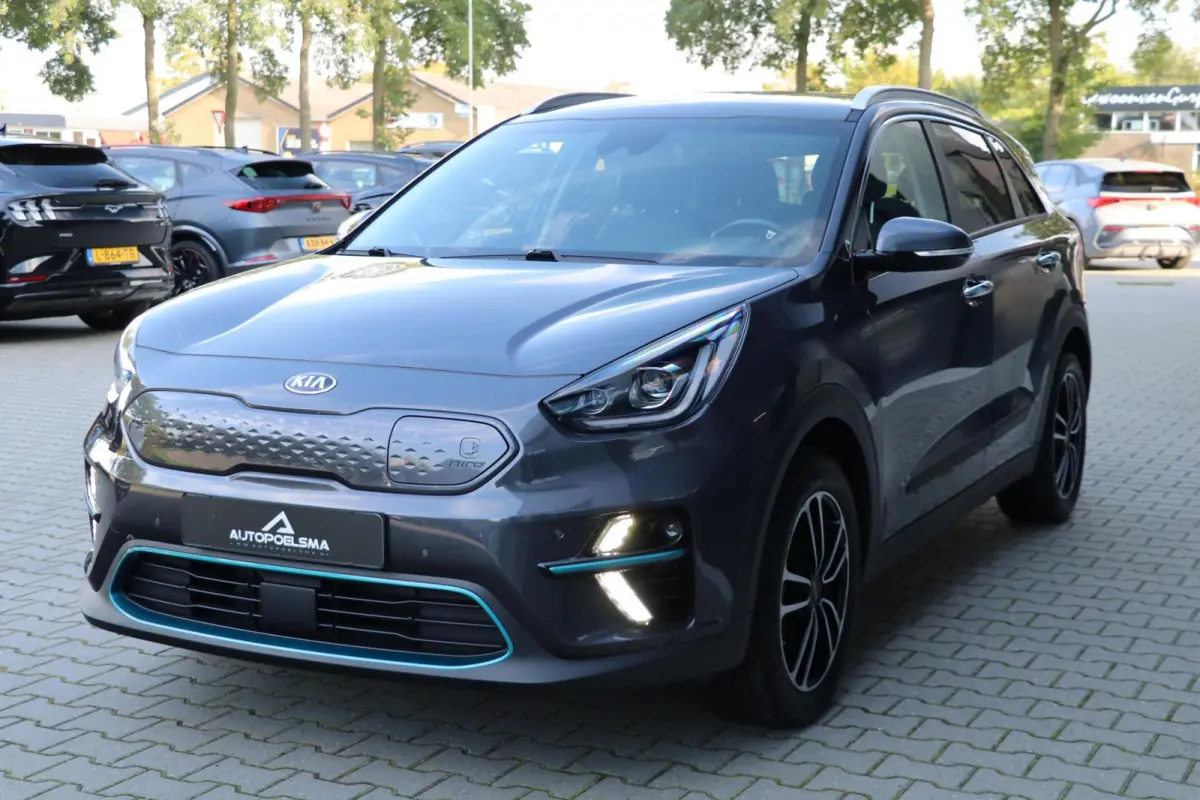 ExecutiveLine 64 kWh Leder Trekhaak Warmtepomp AdaptivCruise JBL Audio Blindspot Camera MemoryZetels Stoel koeling 78000KM BJ2020