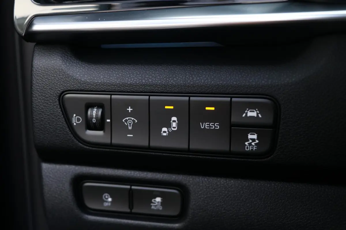 ExecutiveLine 64 kWh Leder Trekhaak Warmtepomp AdaptivCruise JBL Audio Blindspot Camera MemoryZetels Stoel koeling 78000KM BJ2020