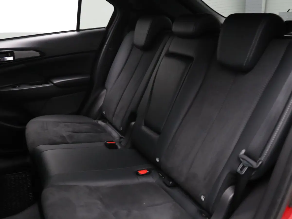 187pk PHEV Intense+ Camera | Cruise | Navi | Parkeersens. v+a | Stoelverw.