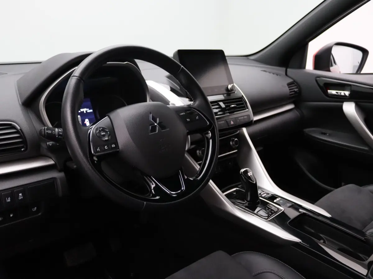 187pk PHEV Intense+ Camera | Cruise | Navi | Parkeersens. v+a | Stoelverw.