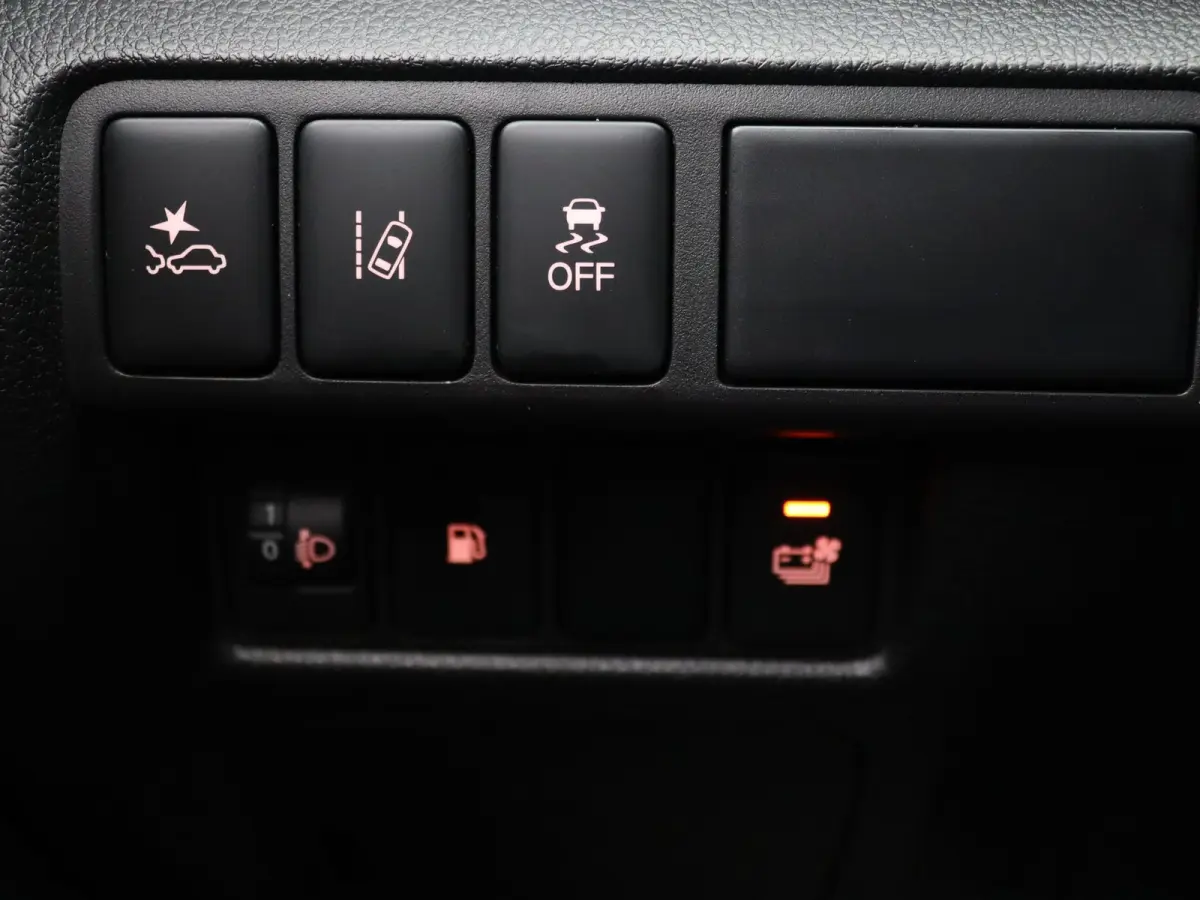 187pk PHEV Intense+ Camera | Cruise | Navi | Parkeersens. v+a | Stoelverw.
