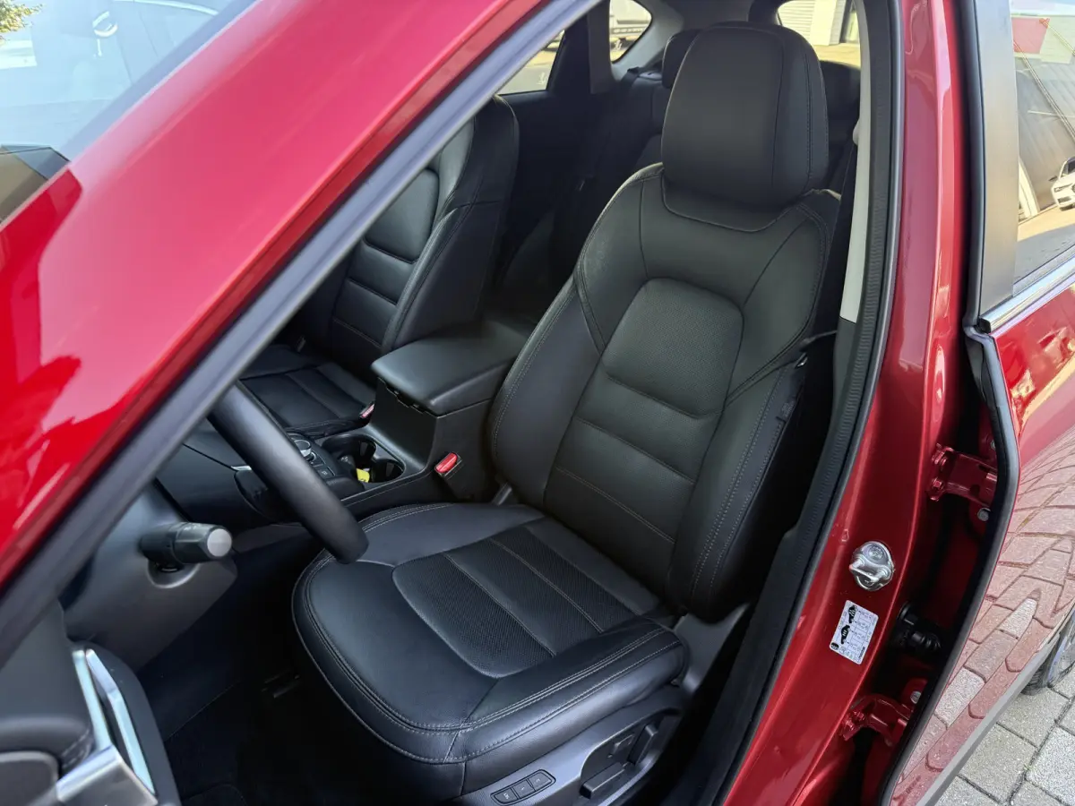 2.0 SkyActiv-G 165 Leder/Bose/Trekhaak/Apple/Camera
