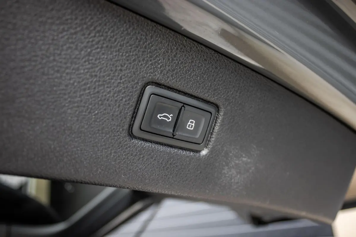 SQ7 4.0 TFSI SQ7 quattro 7p