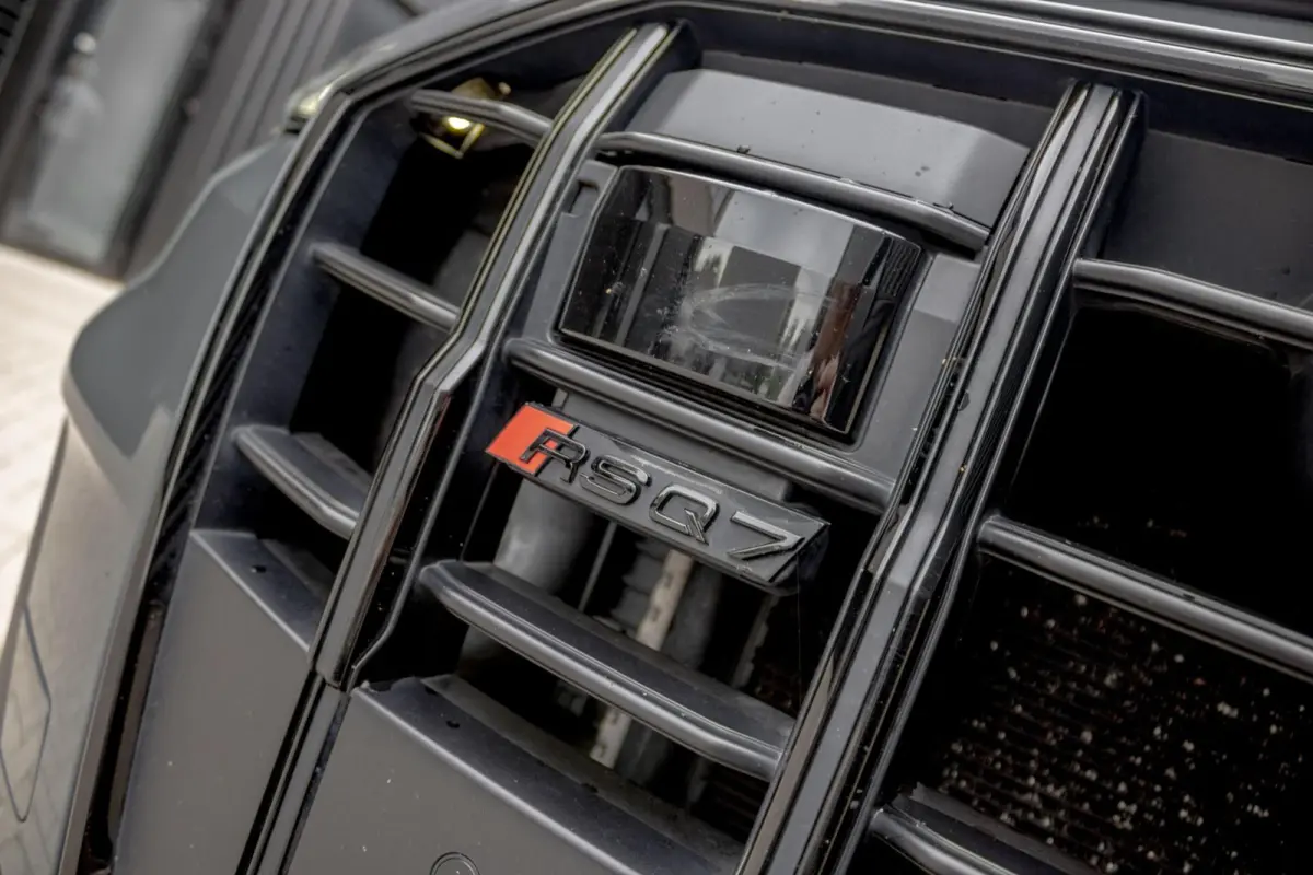 SQ7 4.0 TFSI SQ7 quattro 7p