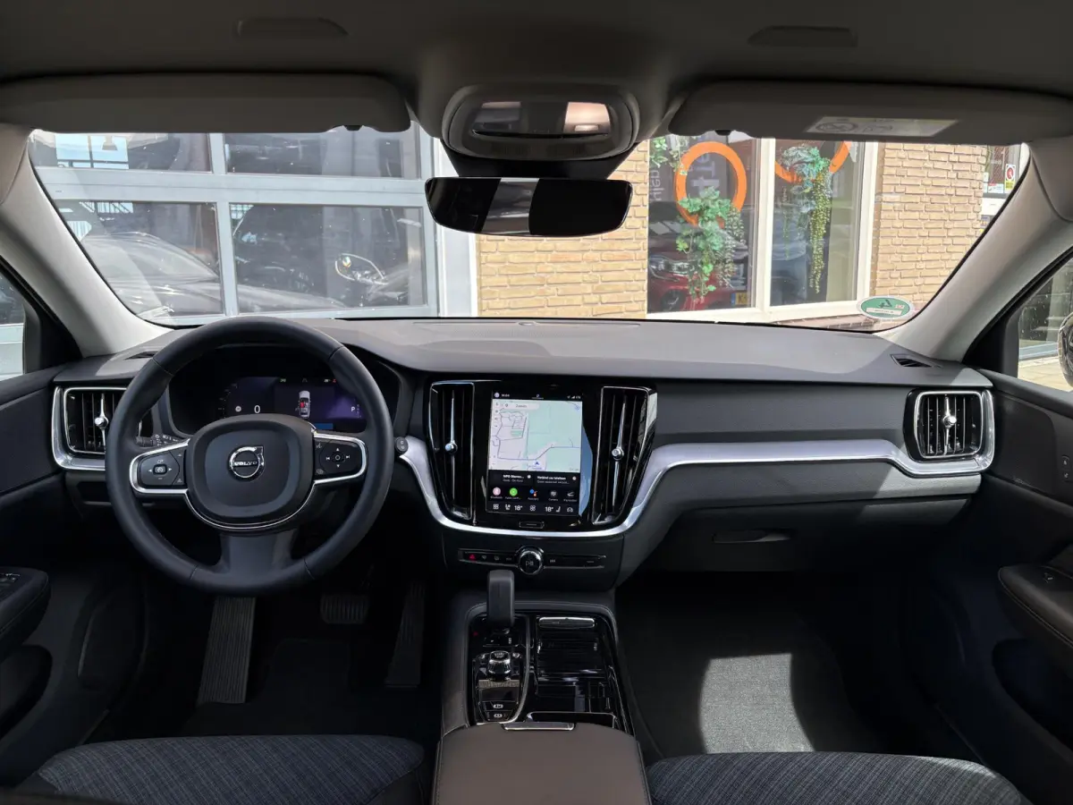 T6 AWD Plug-in Hybrid Core T6 AWD Plugin Hybrid LONG RANGE 19 KWh CORE BRIGHT TREKHAAK/68.000 KM!/SOH 96%