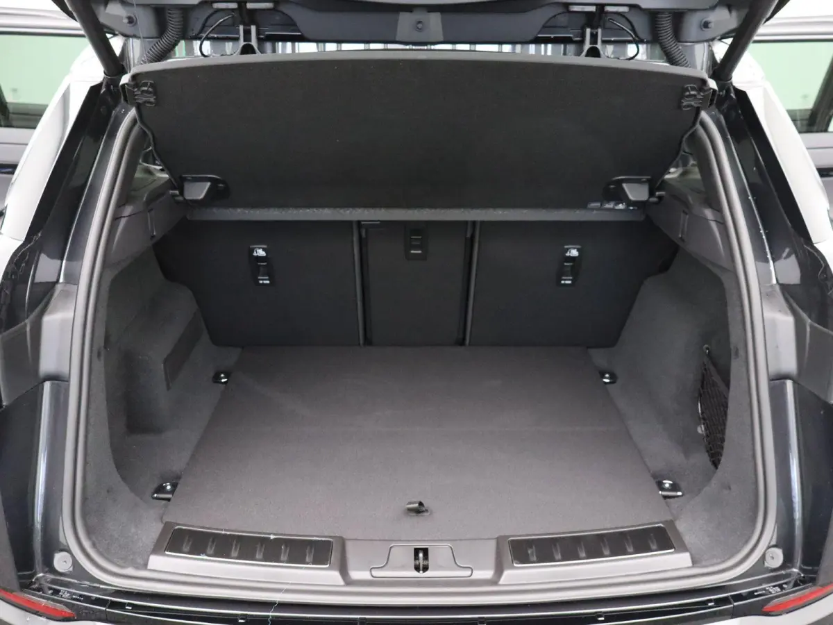 1.5 P270e PHEV AWD Business Dynamic Edition | Comfort Pack | Trekhaak elektrisch uitklapbaar | Black Pack |