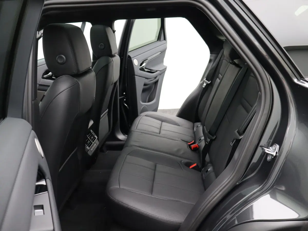 1.5 P270e PHEV AWD Business Dynamic Edition | Comfort Pack | Trekhaak elektrisch uitklapbaar | Black Pack |