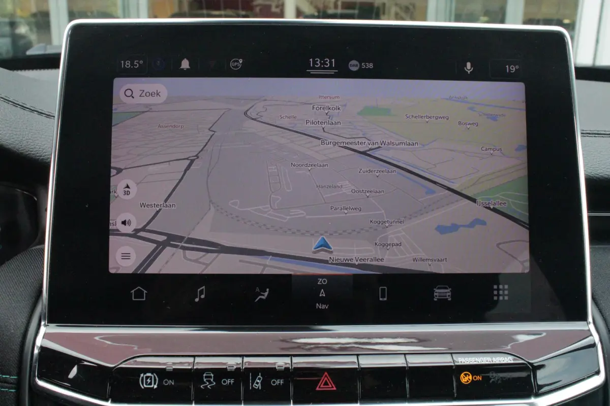 4xe 240PK Plug-in Hybrid UPLAND | LAGE KM STAND! | NAVIGATIE | DRAADLOZE APPLE CARPLAY/ANDROID AUTO | DRAADLOZE TELEFOONLADER | ALL SEASON BANDEN | KEYLESS ENTRY/START | ADAPTIVE CRUISE CONT