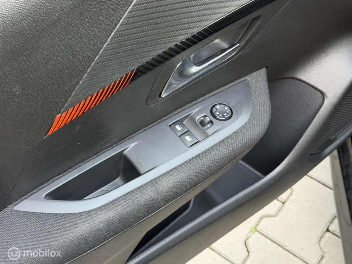 1.2 75PK Active | CRUISE | AIRCO | CARPLAY |