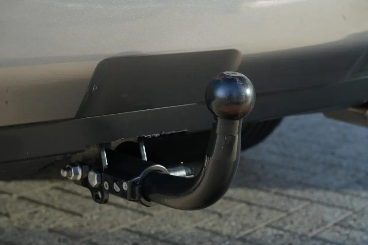 2.5 Hybrid | 218 PK | ACC | Trekhaak | Camera | NAV | Toyota RAV4 2.5 Hybrid met 2.5-liter 4-cilinder hybride motor, adaptieve cruise control, LED koplampen, achteruitrijcamera, parkeersenso