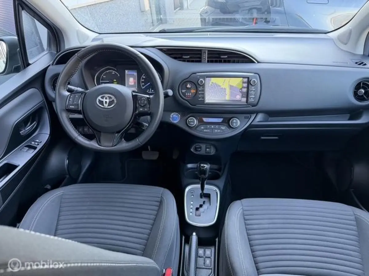 1.5 Hybrid |55.000 KM| Keyless| Navi |Carplay*