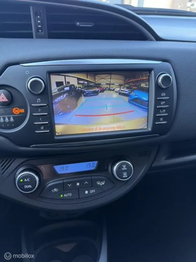 1.5 Hybrid |55.000 KM| Keyless| Navi |Carplay*