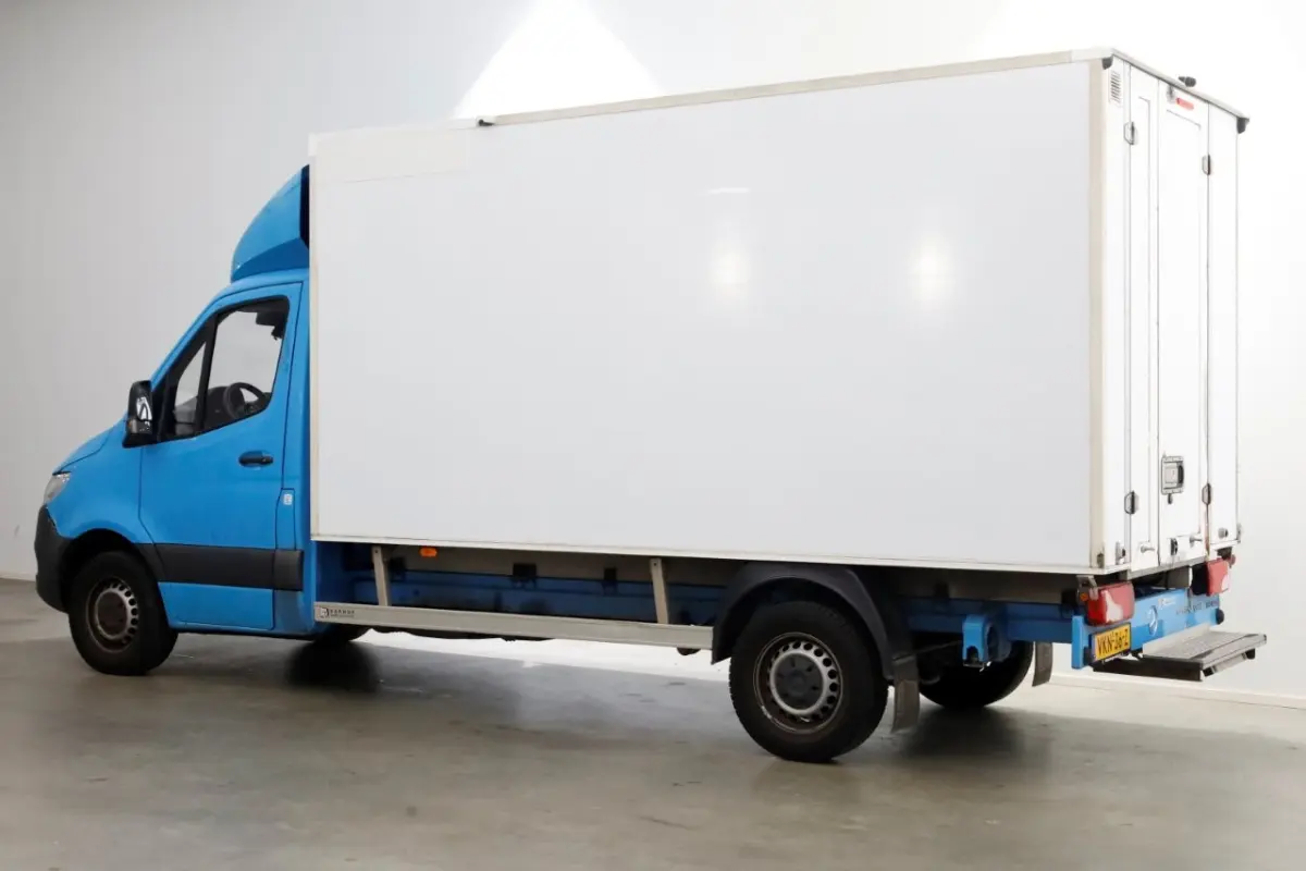 311 CDI 115pk E6 RWD Bakwagen met achterdeuren 2-Persoons 06-2021