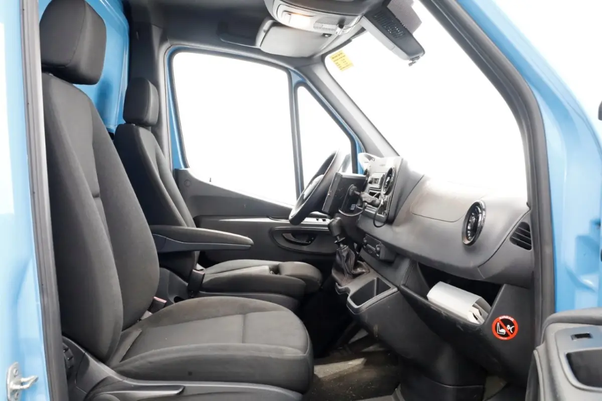 311 CDI 115pk E6 RWD Bakwagen met achterdeuren 2-Persoons 06-2021