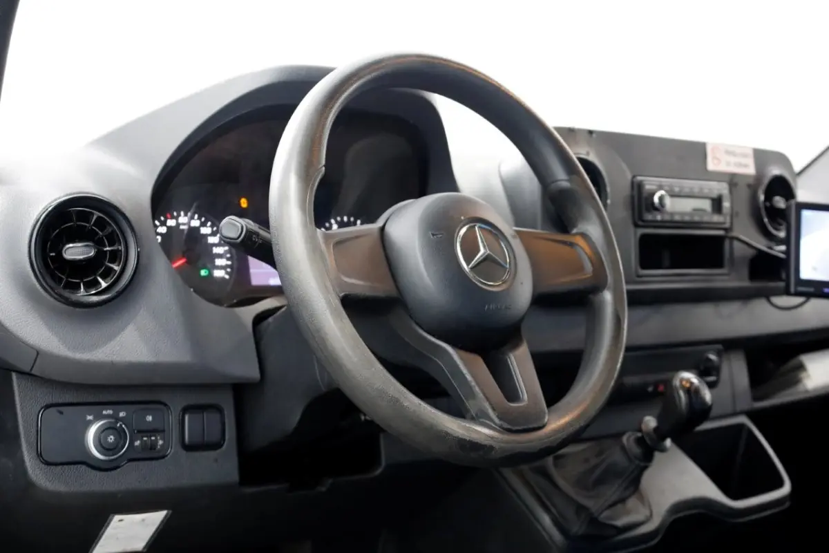 311 CDI 115pk E6 RWD Bakwagen met achterdeuren 2-Persoons 06-2021