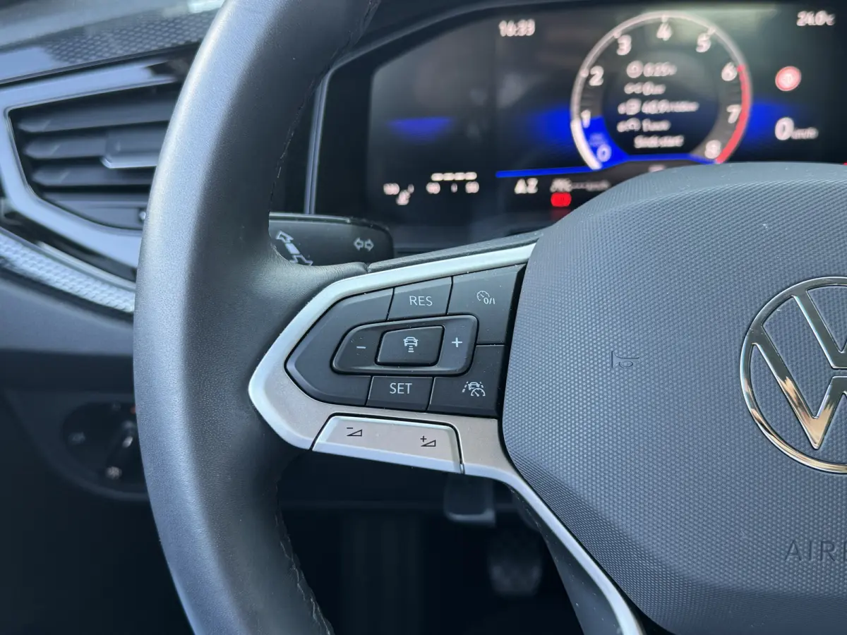 1.0 TSI 95PK LIFE EDITION CARPLAY/NAVI/CAMERA * FABRIEKSGARANTIE 2030*
