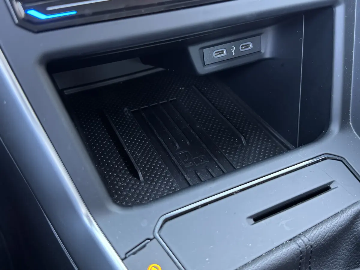 1.0 TSI 95PK LIFE EDITION CARPLAY/NAVI/CAMERA * FABRIEKSGARANTIE 2030*