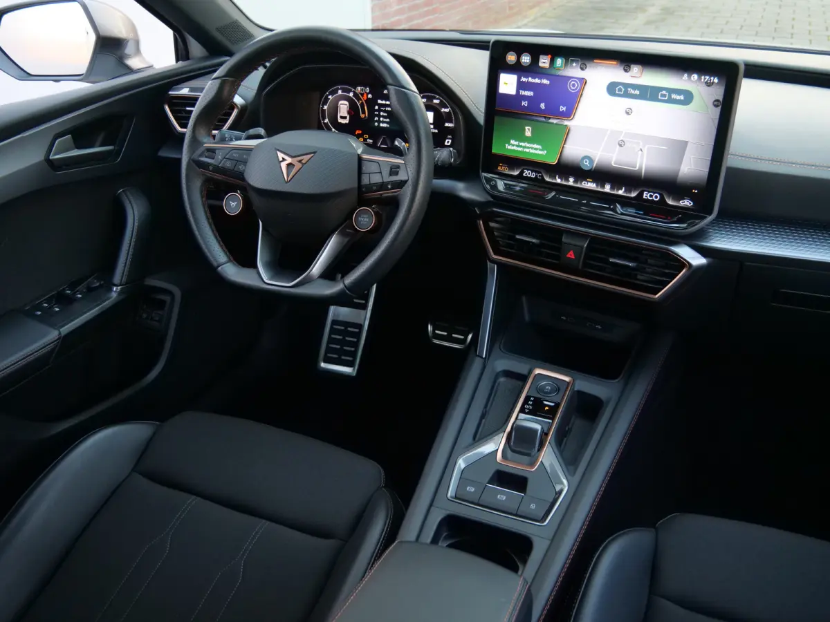 1.5 TSI e-Hybrid Business 204 Pk Automaat Navi / DAB / Apple Carplay / Camera / Stoel- en stuurverwarming