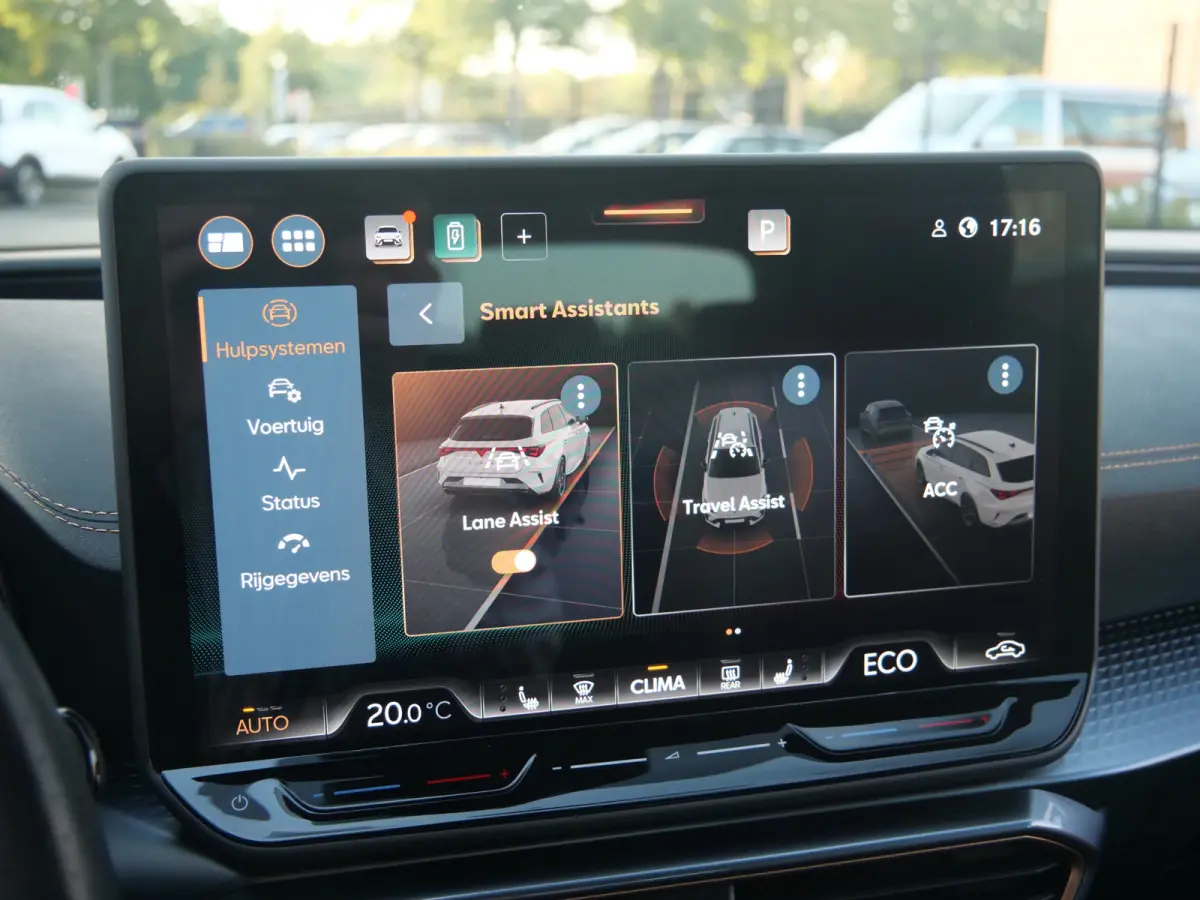 1.5 TSI e-Hybrid Business 204 Pk Automaat Navi / DAB / Apple Carplay / Camera / Stoel- en stuurverwarming