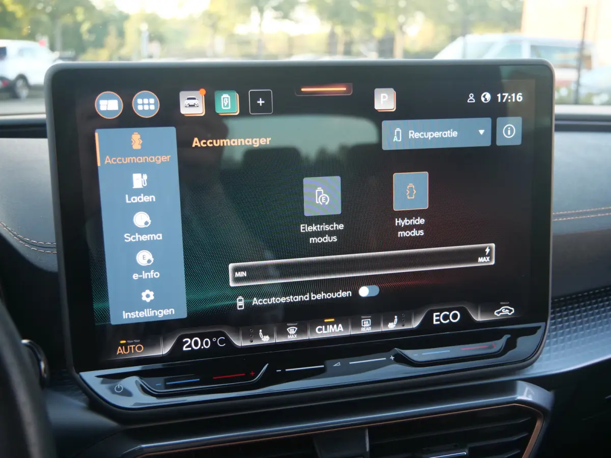 1.5 TSI e-Hybrid Business 204 Pk Automaat Navi / DAB / Apple Carplay / Camera / Stoel- en stuurverwarming