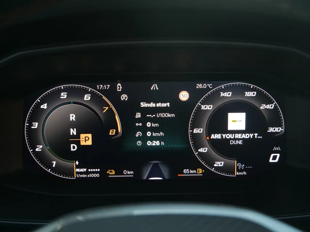 1.5 TSI e-Hybrid Business 204 Pk Automaat Navi / DAB / Apple Carplay / Camera / Stoel- en stuurverwarming