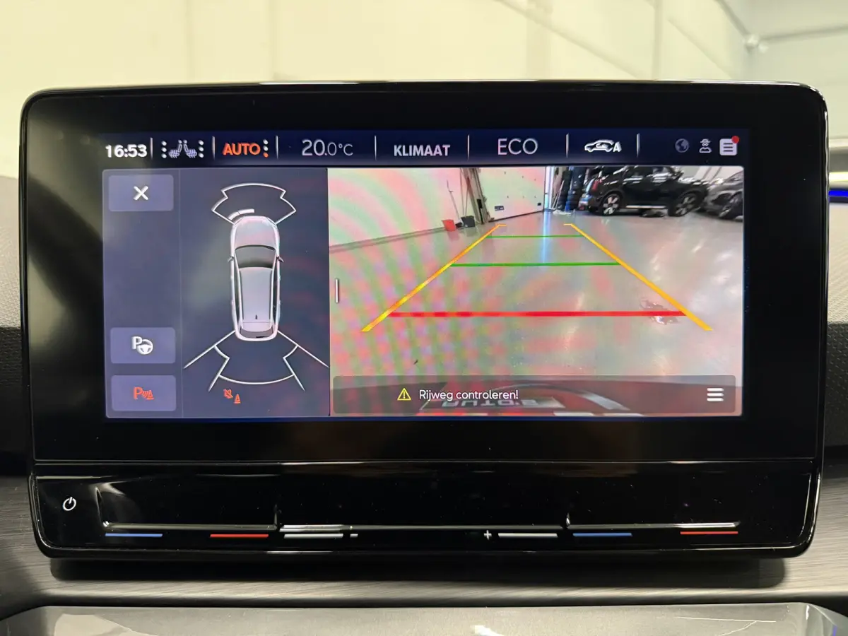 1.4 e-Hybrid VZ 245PK BLACK LED/19"BLACK/ACC/CARPLAY/DRIVE ADAPTIVE-ONDERSTEL/SOH 89%/KEYLESS/SFEER/CAMERA/LEER-STOF SP.STOEL/STOEL+STUURVERW/PRIVACY/ELECTR.A.KLEP/DONKERE-HEMEL/VOLLEDIG CUP