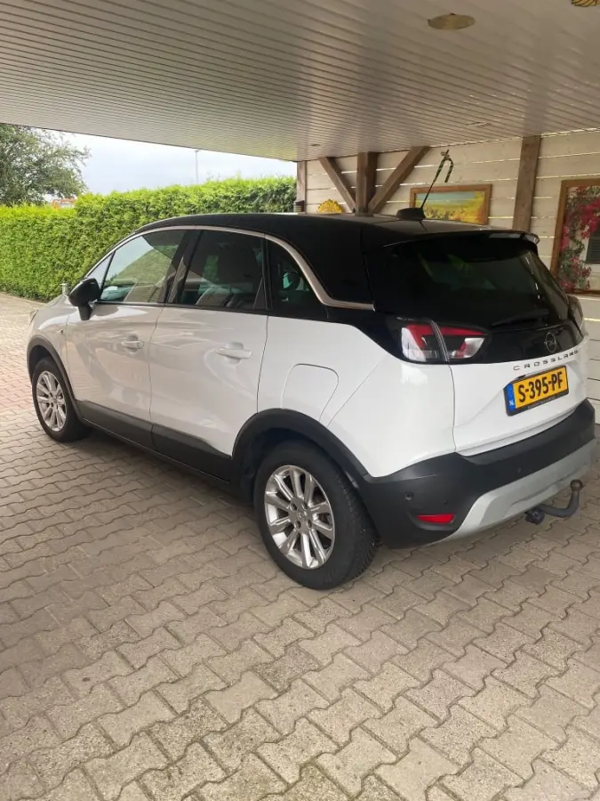 1.2 Turbo Elegance Stoel & Stuurverwarming | Camera | Trekhaak | Leder/Stof | ALL-Season | Cruise | Climate | LED  | Achteruitrij Camera | Afwijkende dakkleur | Apple Carplay/Android Auto|te