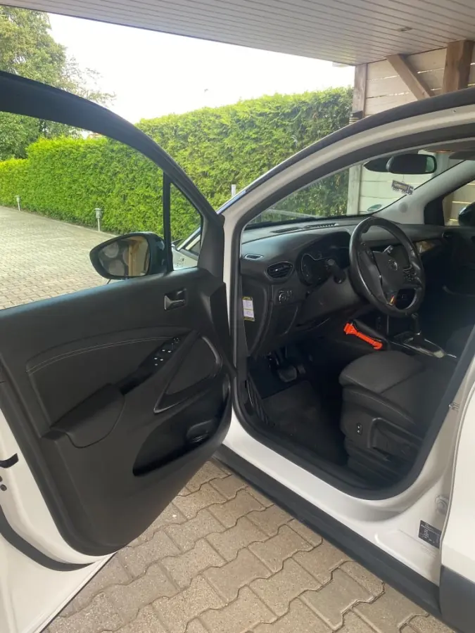 1.2 Turbo Elegance Stoel & Stuurverwarming | Camera | Trekhaak | Leder/Stof | ALL-Season | Cruise | Climate | LED  | Achteruitrij Camera | Afwijkende dakkleur | Apple Carplay/Android Auto|te