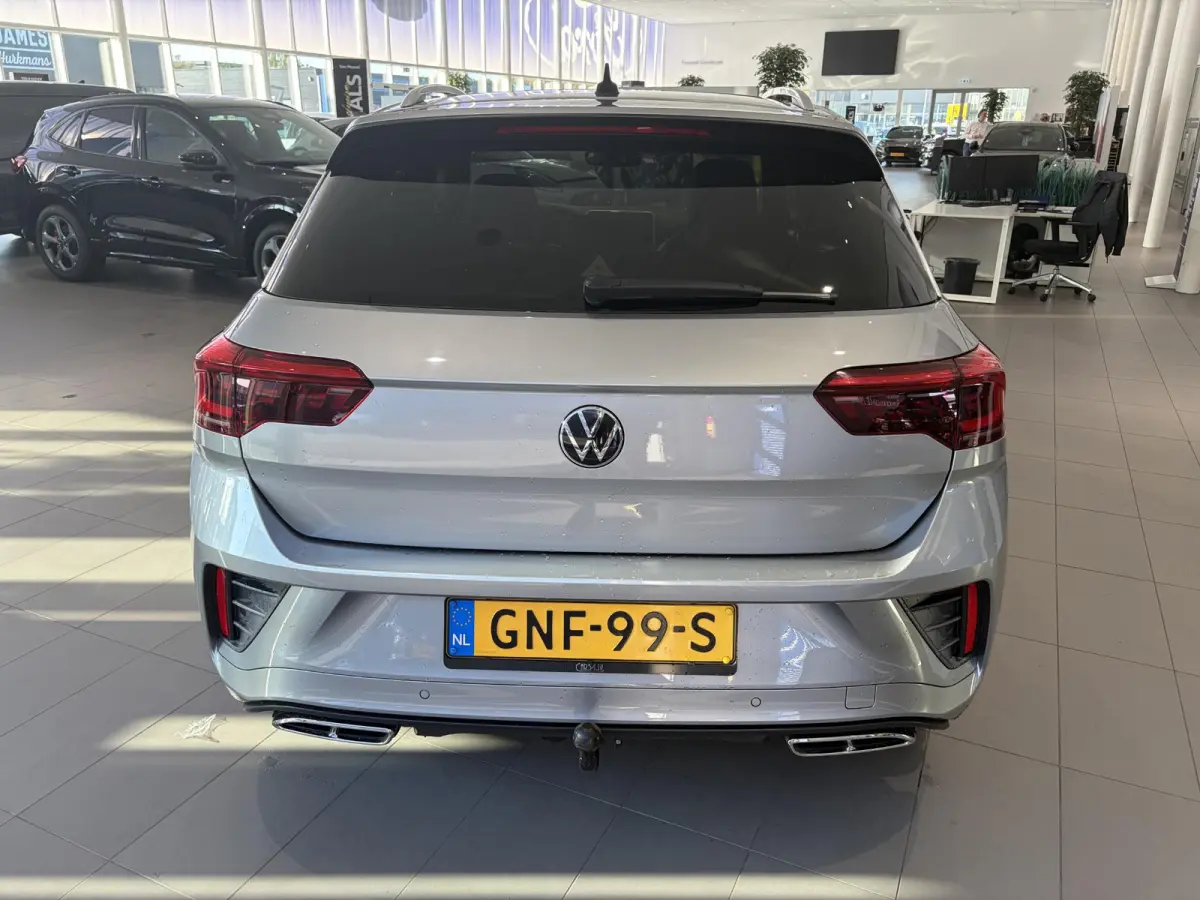 1.5 TSI R-Line Business+ | ADAPTIVE CRUISE CONTROL | ACHTERUITRIJCAMERA | TREKHAAK | ELEKTRISCH BEDIENBARE ACHTERKLEP | PANORAMADAK |