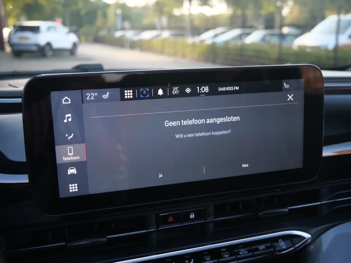 Urban 42 kWh 119 Pk Automaat DAB / Apple Carplay / Camera / Stoelverwarming / SOH 95,7 %