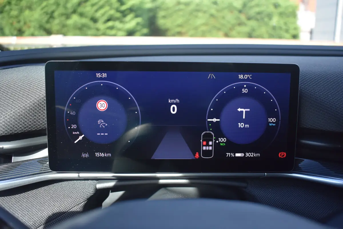 Life First Edition 52 kWh | CAMERA | STOEL+STUUR VERW. | ADAPT.CRUISE | 2-ZONE CLIMA | APP.CONNECT | DODEHOEK | DAB+ | FULL.LED |