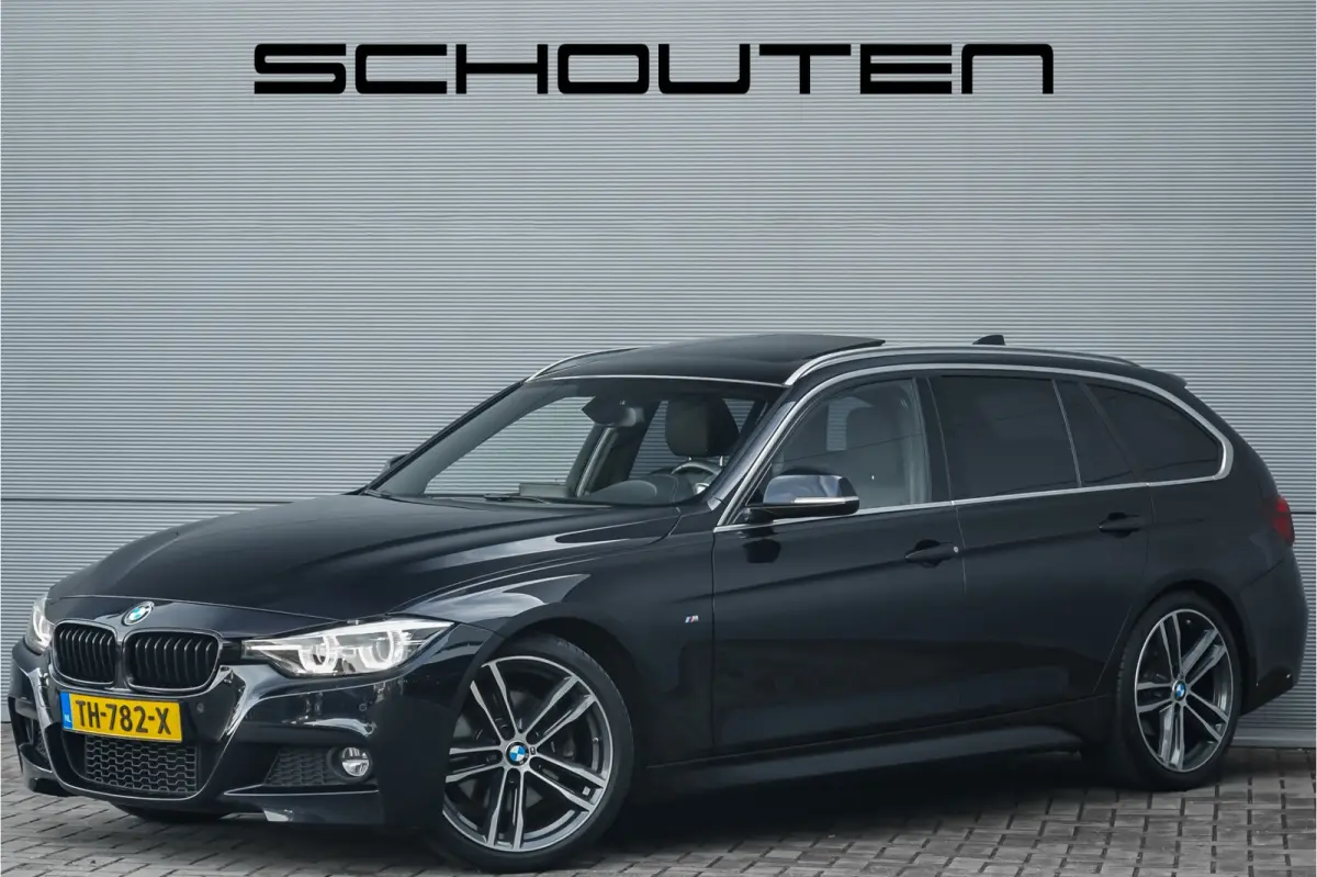 330i High Executive M-Sport Pano Leder Stuur & Stoelverw PDC 19"