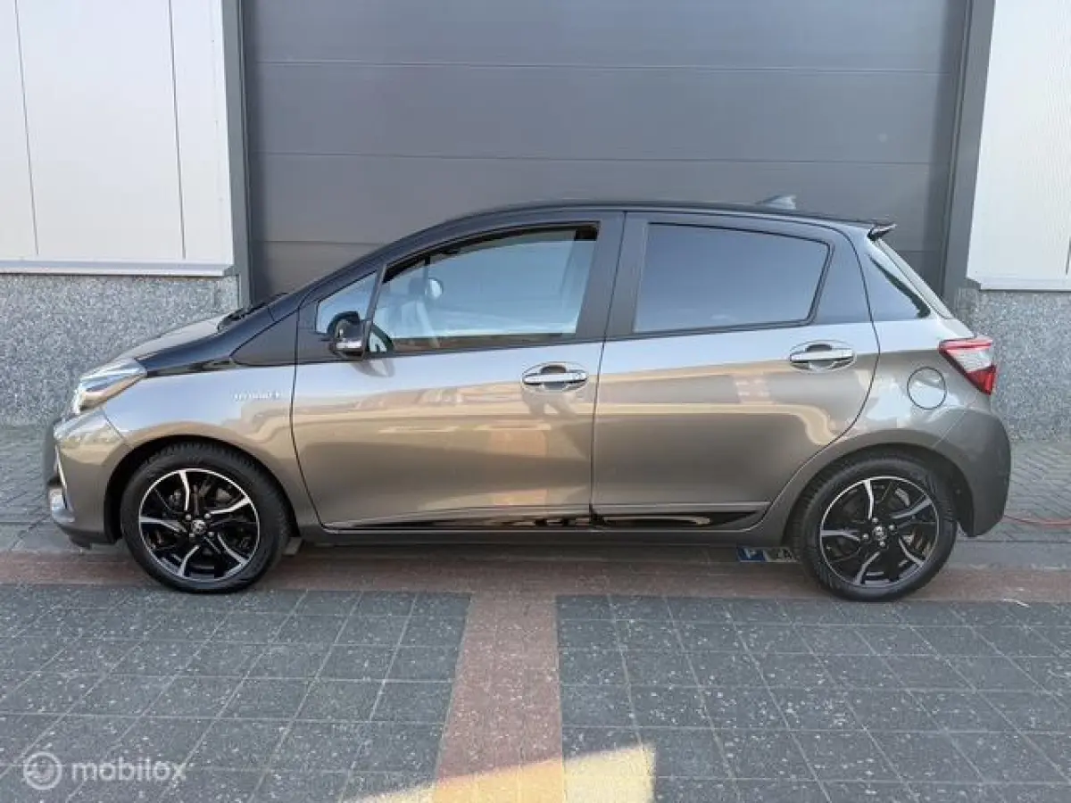 1.5 Hybrid Bi-Tone Keyless, Stoelverw, Dealeroh