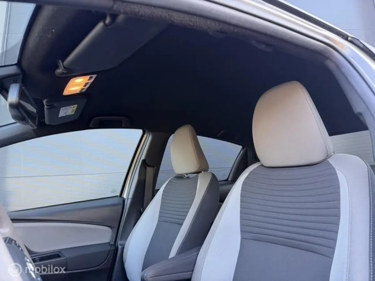 1.5 Hybrid Bi-Tone Keyless, Stoelverw, Dealeroh