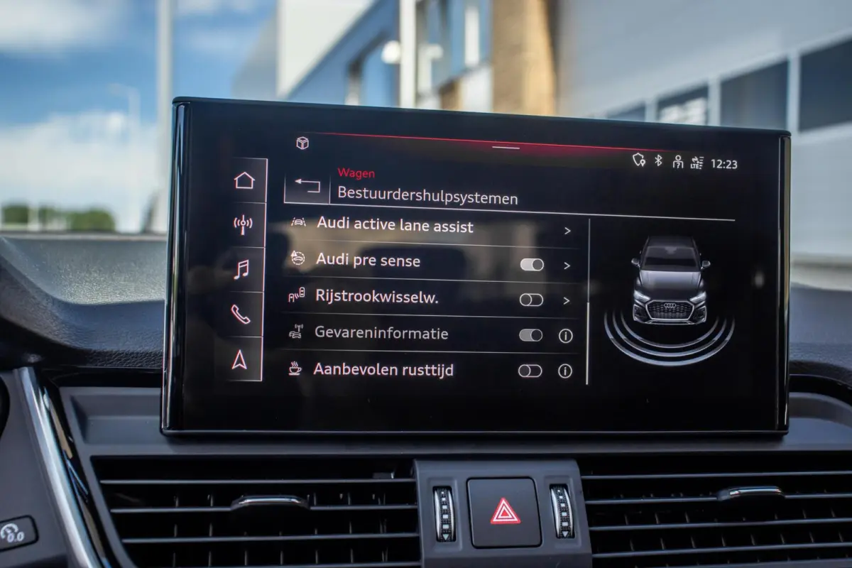 55 TFSI e S-Line Competition, VOL!, BTW