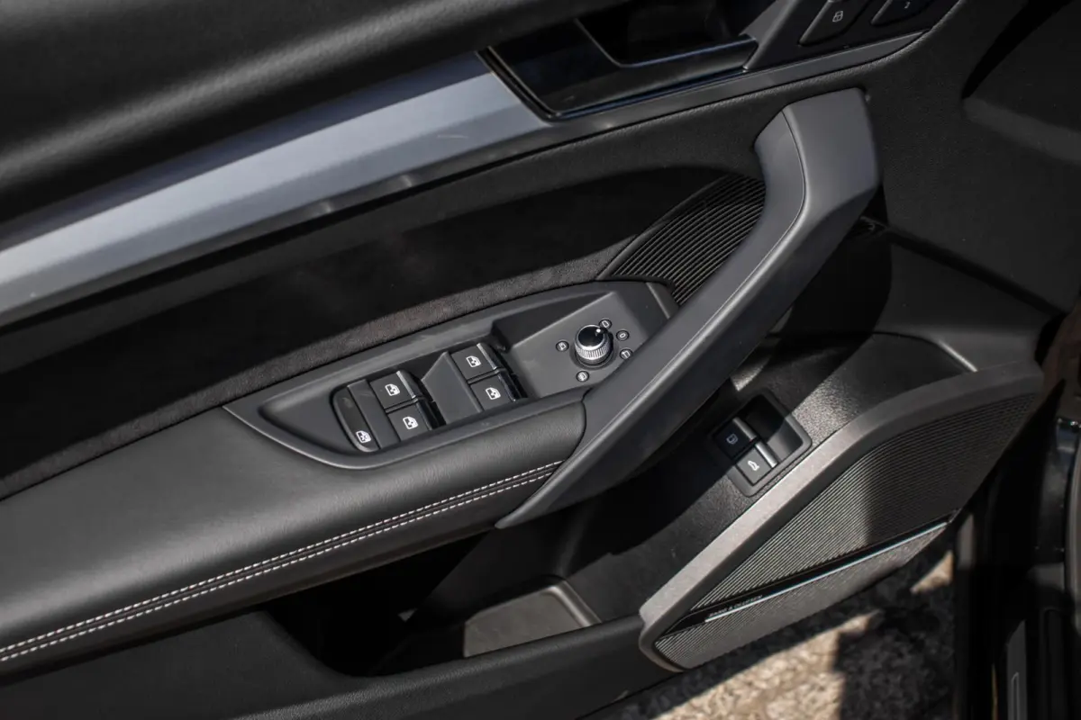 55 TFSI e S-Line Competition, VOL!, BTW