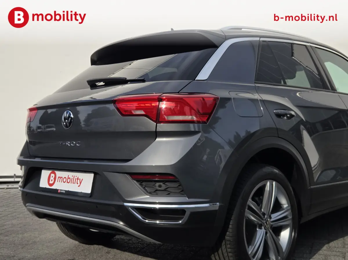 1.0 TSI Style Business Apple CarPlay NL Auto! | Adaptive Cruise Control | PDC V+A | DAB Audio