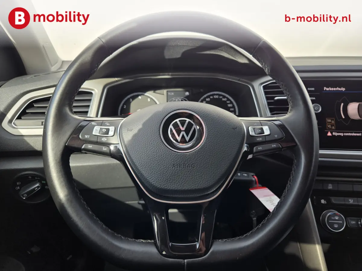 1.0 TSI Style Business Apple CarPlay NL Auto! | Adaptive Cruise Control | PDC V+A | DAB Audio