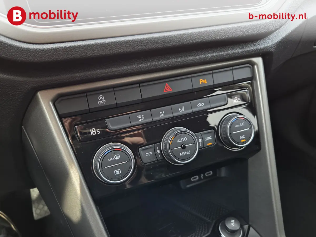 1.0 TSI Style Business Apple CarPlay NL Auto! | Adaptive Cruise Control | PDC V+A | DAB Audio