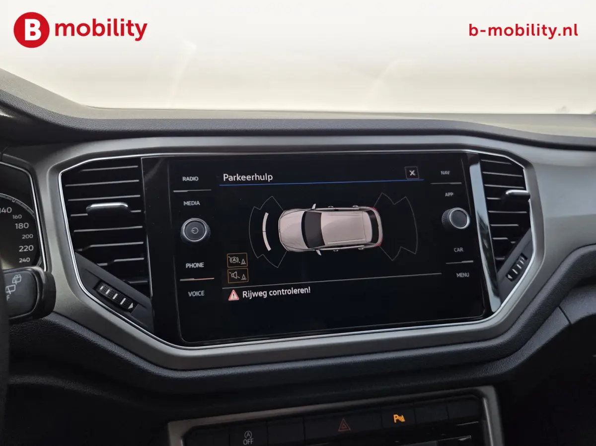 1.0 TSI Style Business Apple CarPlay NL Auto! | Adaptive Cruise Control | PDC V+A | DAB Audio