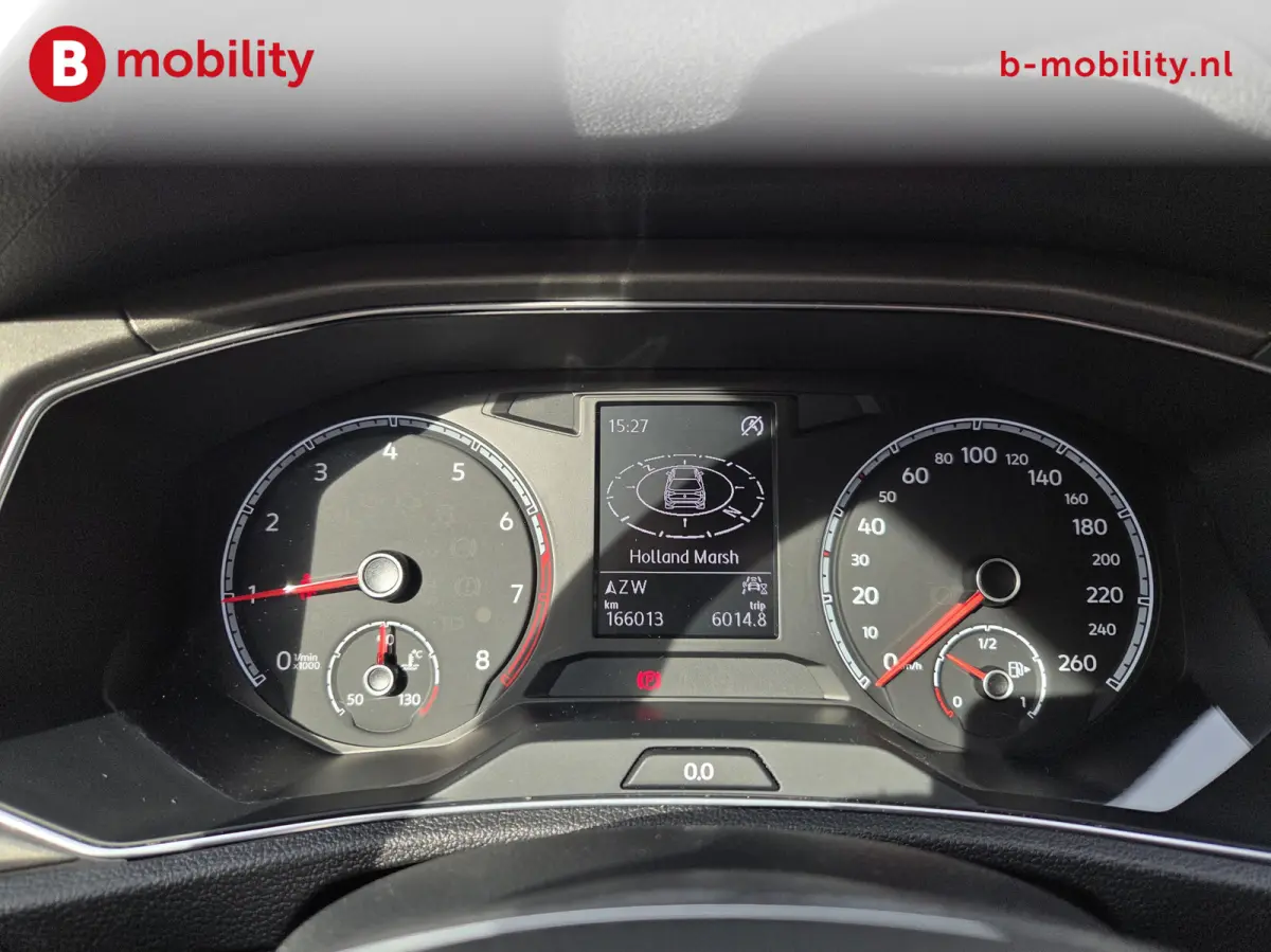 1.0 TSI Style Business Apple CarPlay NL Auto! | Adaptive Cruise Control | PDC V+A | DAB Audio