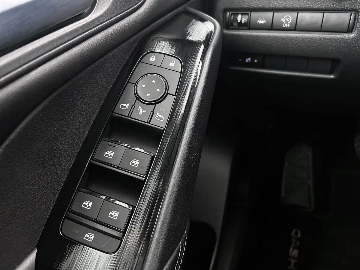 1.3 MHEV Business Access | PANORAMADAK | ACHTERUITRIJCAMERA | DODEHOEK | APPLE CARPLAY - ANDROID AUTO | KEYLESS |