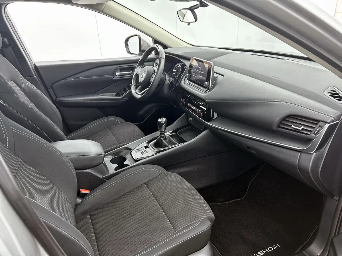 1.3 MHEV Business Access | PANORAMADAK | ACHTERUITRIJCAMERA | DODEHOEK | APPLE CARPLAY - ANDROID AUTO | KEYLESS |