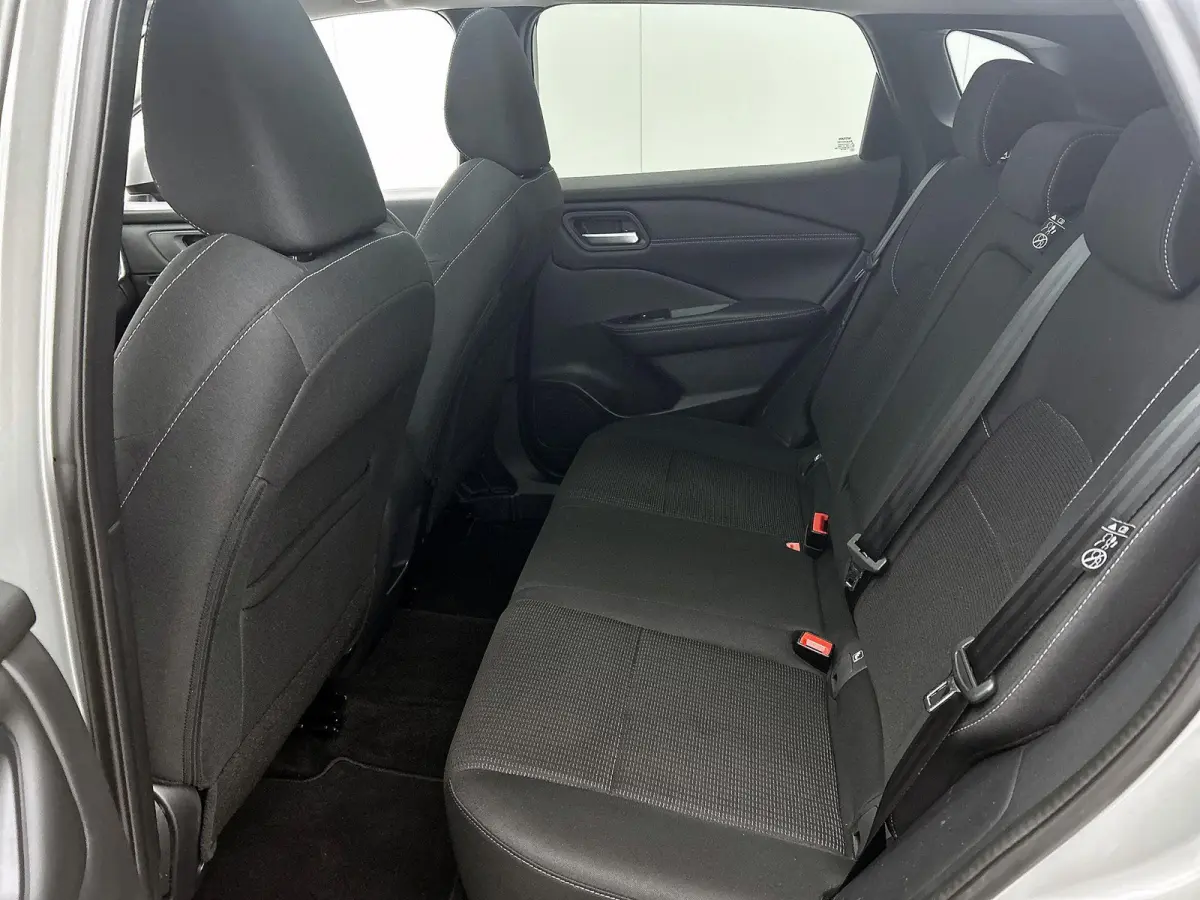 1.3 MHEV Business Access | PANORAMADAK | ACHTERUITRIJCAMERA | DODEHOEK | APPLE CARPLAY - ANDROID AUTO | KEYLESS |