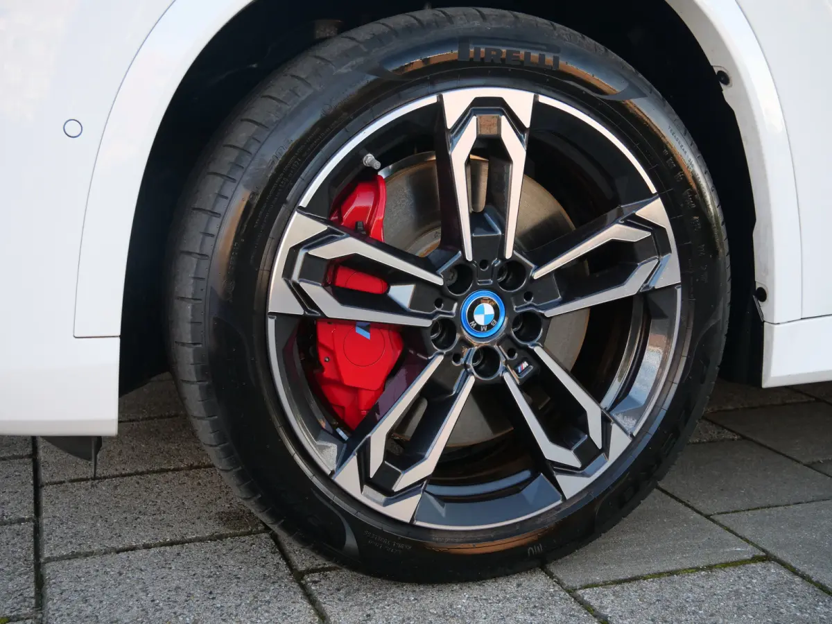 xDrive25e M-Sport Pro 245 Pk Automaat Navi / DAB / Apple Carplay / Camera's / Stoelverwarming