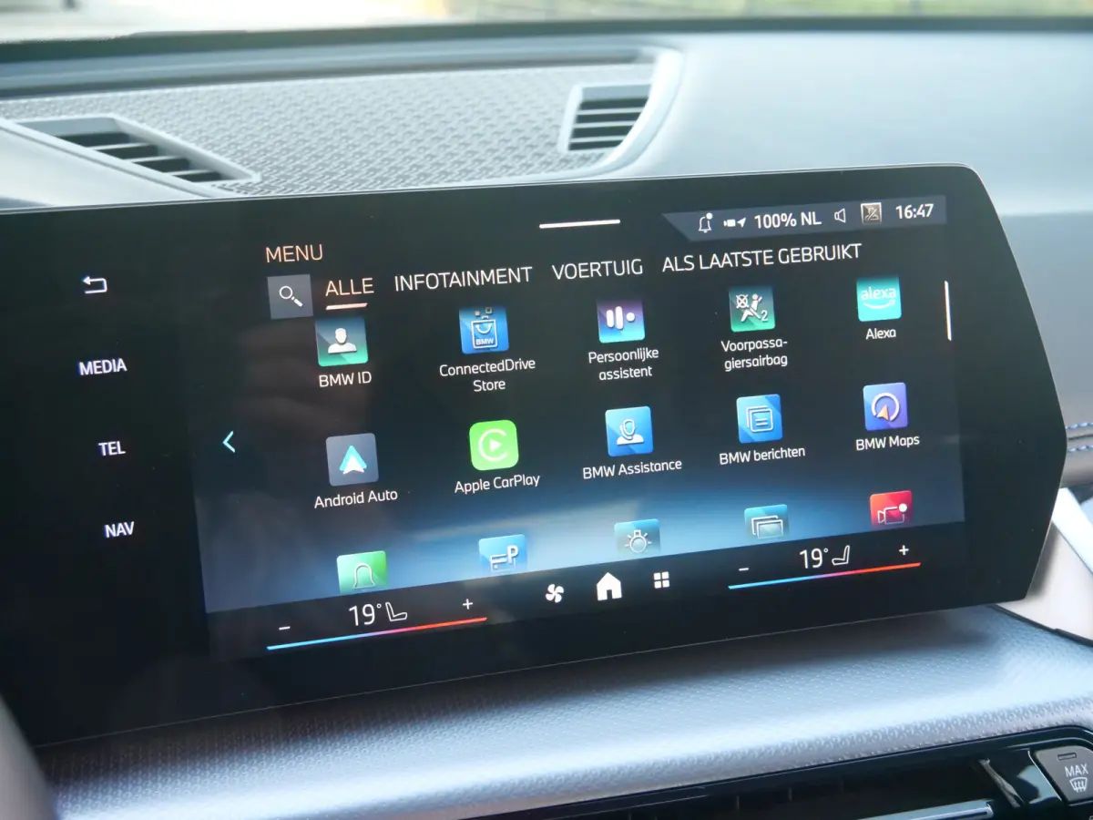xDrive25e M-Sport Pro 245 Pk Automaat Navi / DAB / Apple Carplay / Camera's / Stoelverwarming
