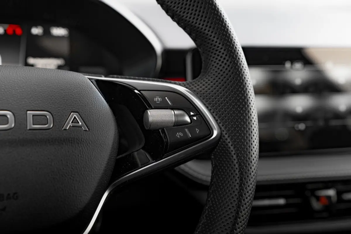 1.0 TSI 115 PK Monte Carlo Achteruitrijcamera | Virtual cockpit | Keyless | Carplay | Sfeerverlichting