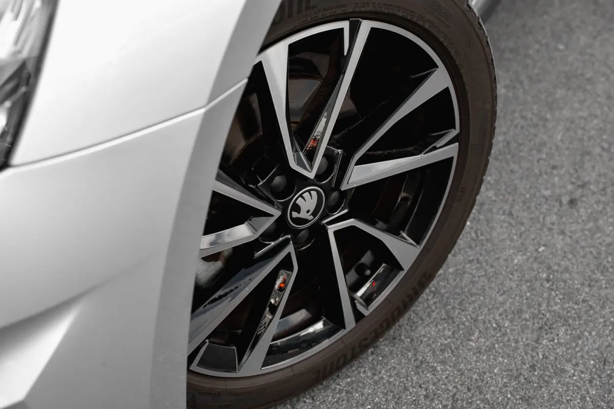 1.0 TSI 115 PK Monte Carlo Achteruitrijcamera | Virtual cockpit | Keyless | Carplay | Sfeerverlichting
