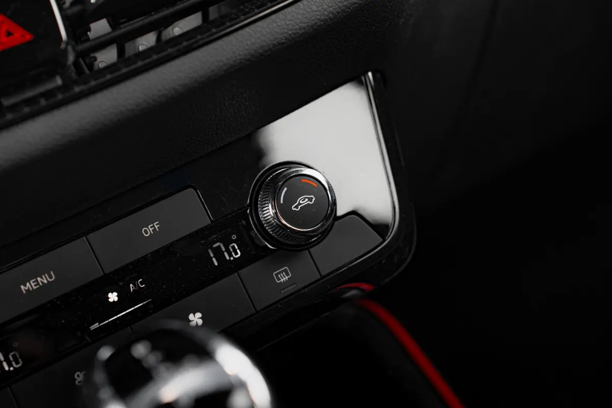 1.0 TSI 115 PK Monte Carlo Achteruitrijcamera | Virtual cockpit | Keyless | Carplay | Sfeerverlichting